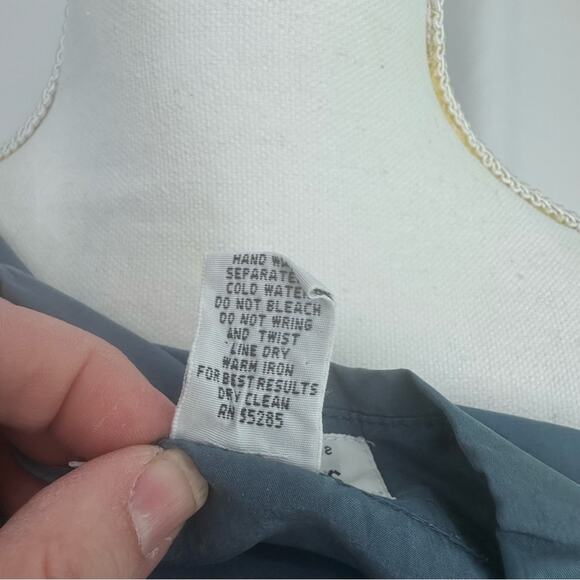 Express - Campagnie International, Silk Steele blue button down blouse, sizeS - Picture 11 of 11